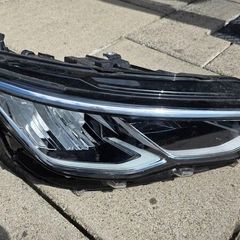 Headlamp VW golf mk8 RH