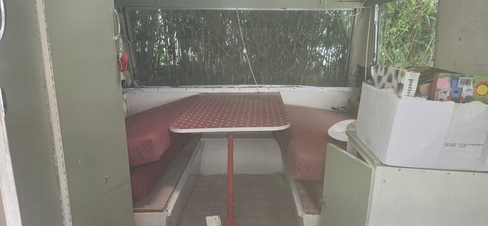 Vintage Caravan