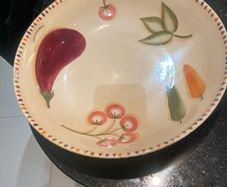 (Vintage) Thai Hand Painted Ceramic Fruit Bowl