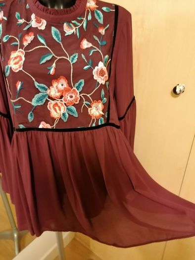 Women's Blouse NWOT SIZE 16