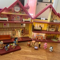 Bluey's Ultimate Lights & Sounds Play House Playset