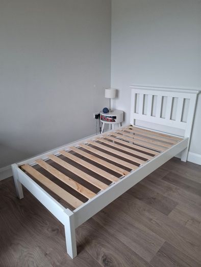 Single bed for sale