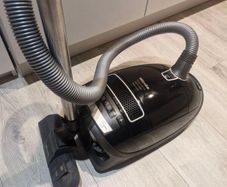 Miele vacuum cleaner