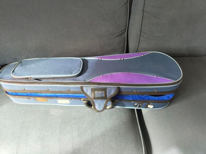 Brand New Stentor 1 3/4 Violin Case With Bow