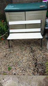 garden bench