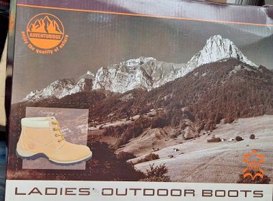 Ladies Outdoor/Hiking boots