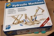 Toy hydraulic machines