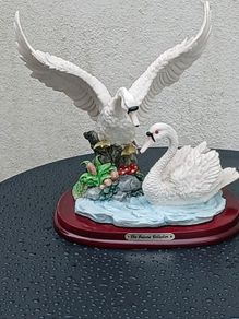 Stunning Pair of Swans, presume Vintage