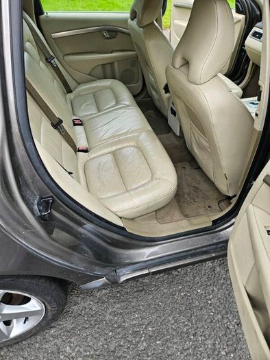 Volvo V70 2.5 petrol