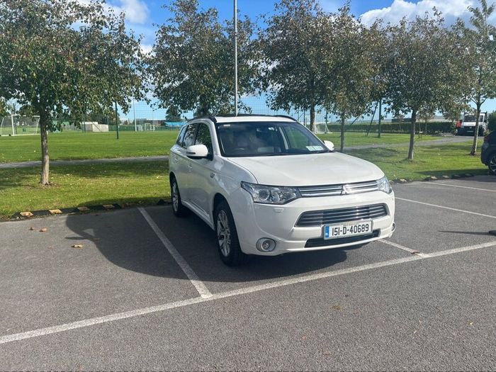 Mitsubishi Outlander 2015