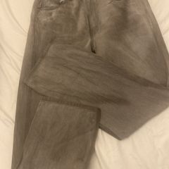 Levi jeans