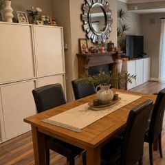 High Quality Solid Oak Extending Dining Table