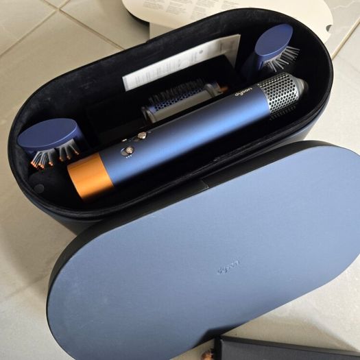 dyson airwrap