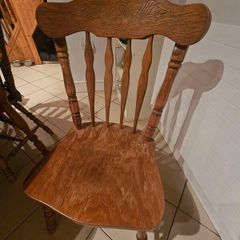 Solid wood dining table and 6 chair