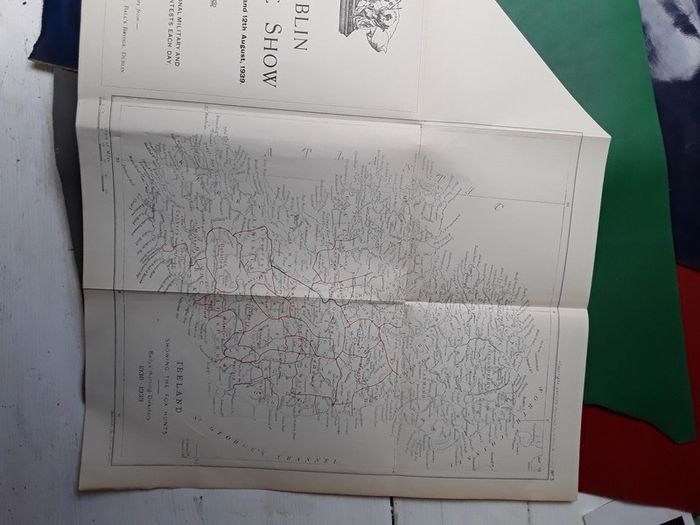 Vintage Hunting book