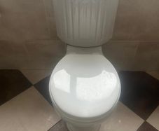 Bathroom suite for sale