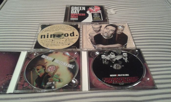 Green Day.