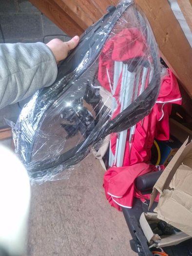 Mercedes e class headlight shell