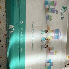 Hospital wooden blocks set "roarie" role play set