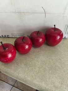 4 Vintage 1980 Marble Red Apple Paperweight Each is 20.00 euro