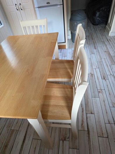 table and chairs