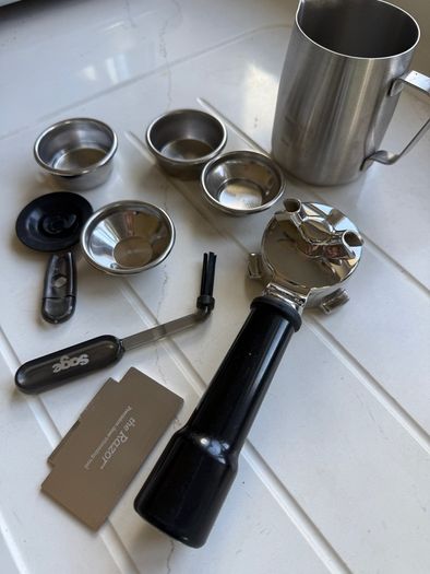 Sage Barista Impress Touch with full starter Kit