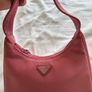 Prada re-edition 2000 mini bag pink Image 2