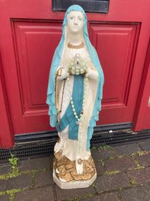 Large Virgin Mary statue free postage