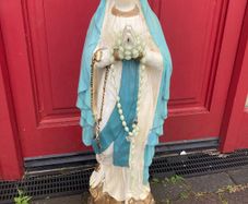 Large Virgin Mary statue free postage