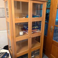 Glass cabinet