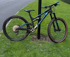 Full suspension Mountain bike (fully upgraded)