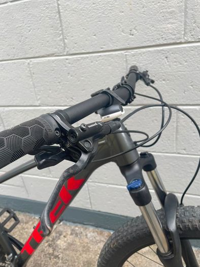trek roscoe 6