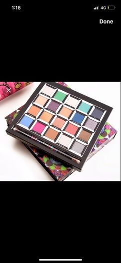 Urban decay pallet