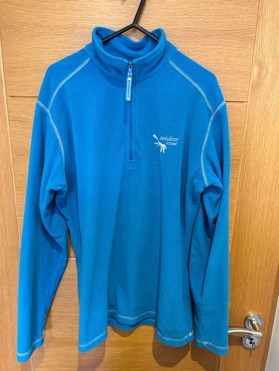 Blue fleece jumper