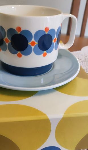 Orla Kelly Atomic Flower set of 2 Cappuccino Tea Cup& Saucers Set