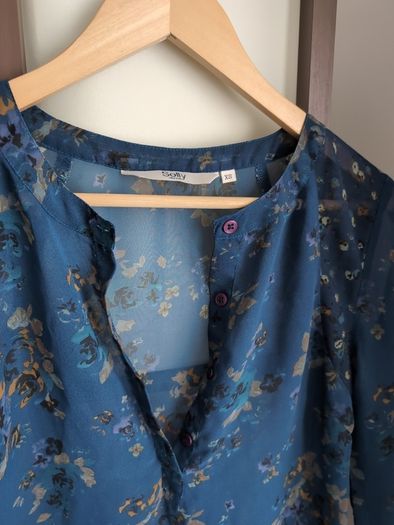 Floral top