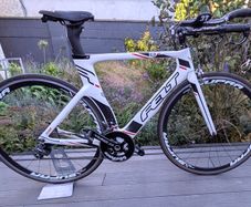 Felt B12 TT / Triathlon Bike - Excellent Entry/Mid-Level Rig