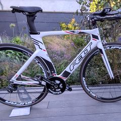 Felt B12 TT / Triathlon Bike - Excellent Entry/Mid-Level Rig