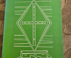 A Guide To The Eucharist And Hours Easter.  By Kevin W. Irwin. Paperback In Good Condition.  See Photos For Same.