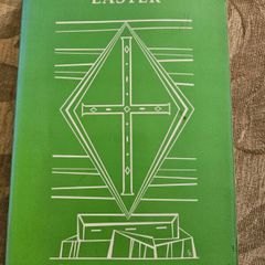 A Guide To The Eucharist And Hours Easter.  By Kevin W. Irwin. Paperback In Good Condition.  See Photos For Same.