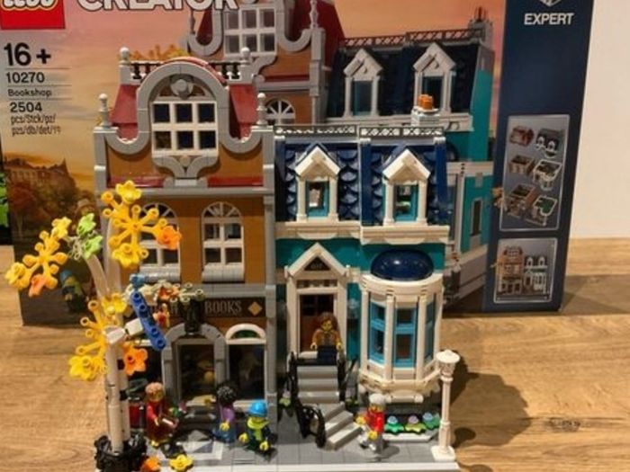 Lego Bookshop