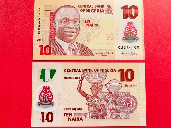 Nigeria  10 Naira  2011. Polymer / Plastic.  (uncirculated )