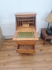 writing desk