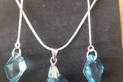 Swarovski Crystal Elements Pendant and Earrings