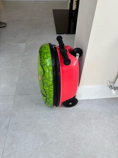 scooter suitcase