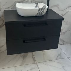 Vanity unit black