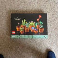 Lego Tiny Plants