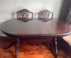 Extending Table and 6 chairs