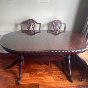 Extending Table and 6 chairs