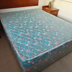 king size bed hardly used